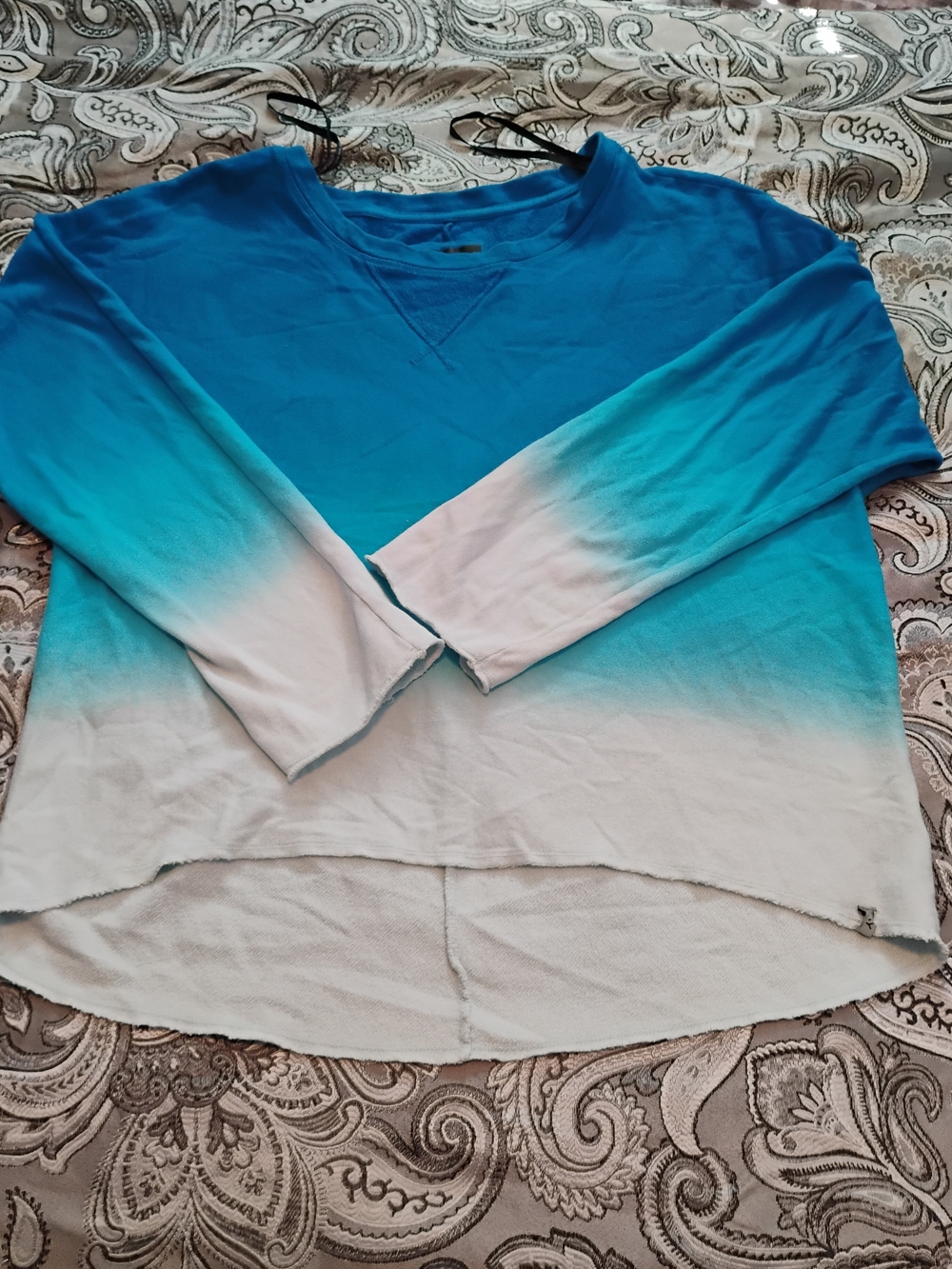Ombre Blue to Teal Women's Marc New York Long -Sleeve Top Size Xl